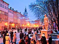 Новый год во Львове 2022, площадь Рынок