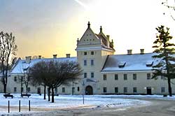 Новий год у Львові з поїздкою в Жовкву 2019 Новий год у Львові з поїздкою в Жовкву 2019